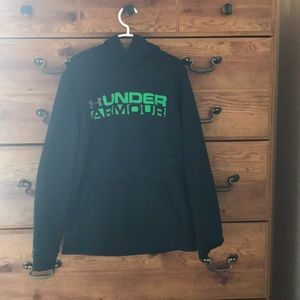 I’m selling a black under armor sweatshirt.